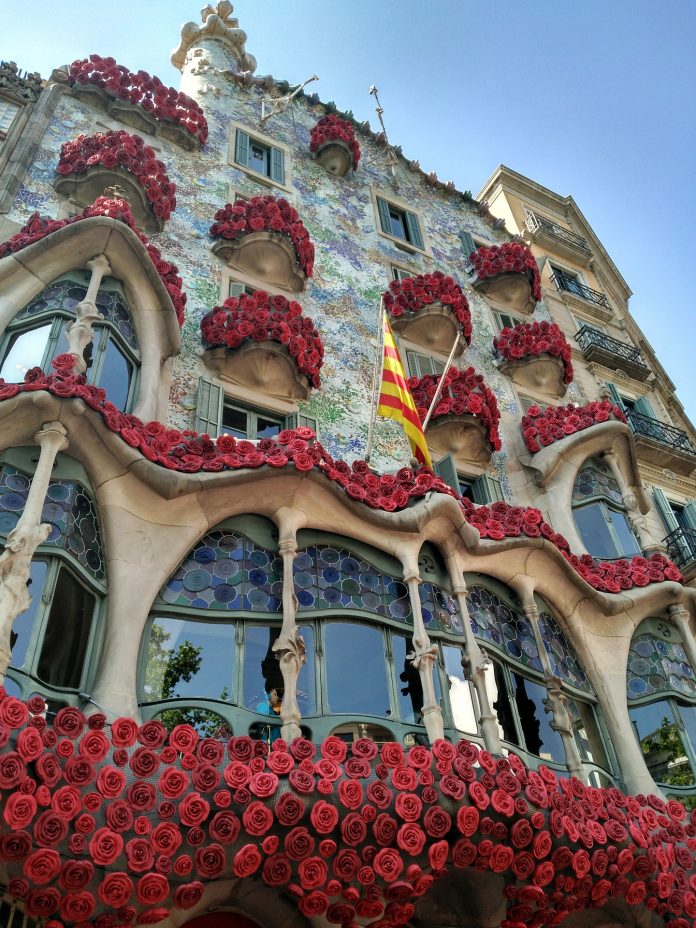 sant jordi barcelona 2017